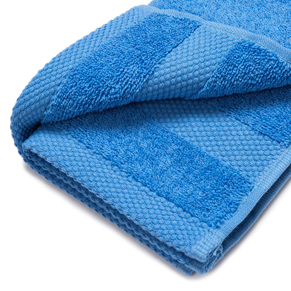 Light blue towel with hanger 100% cotton 500 gr/m2