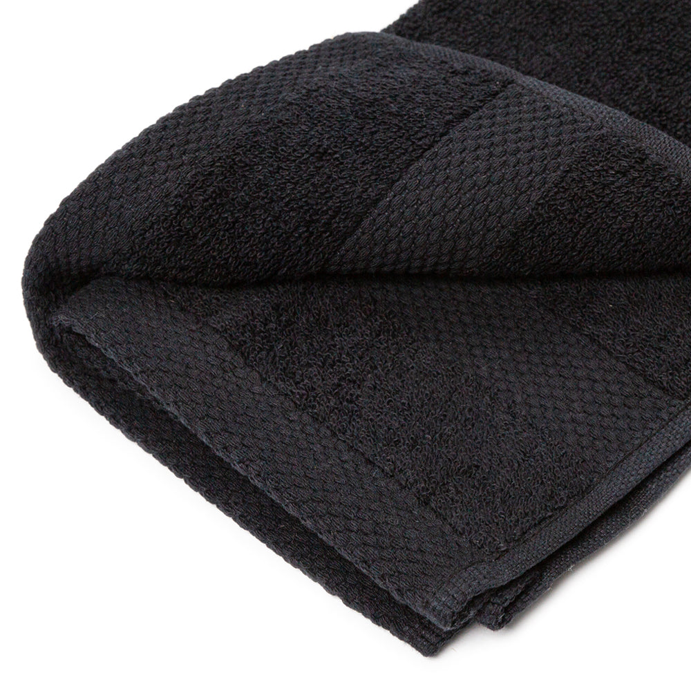 Black towel with hanger 100% cotton 500 gr/m2